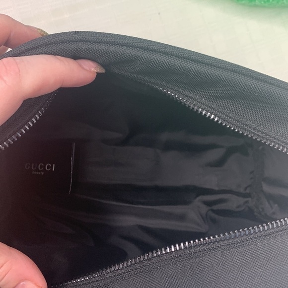 Gucci parfums cosmetic case - Picture 7 of 9